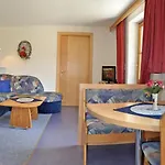 Haus Larchenwald Διαμέρισμα *